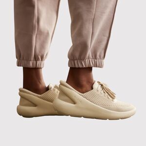 KIZIK Roamer Adult Shoes Beige Athletic Low Top Running Sneakers Men 8 Women 9.5